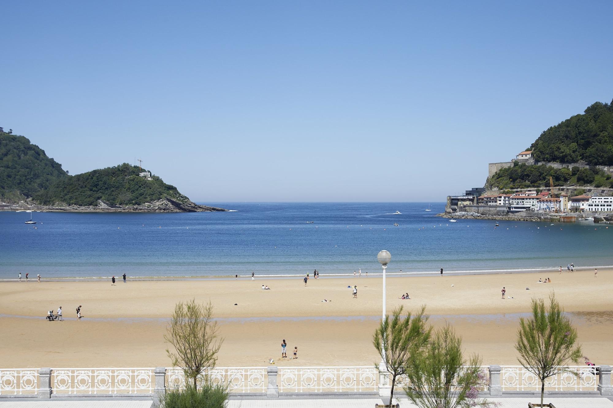 Hotel De Londres Y De Inglaterra San Sebastián Esterno foto